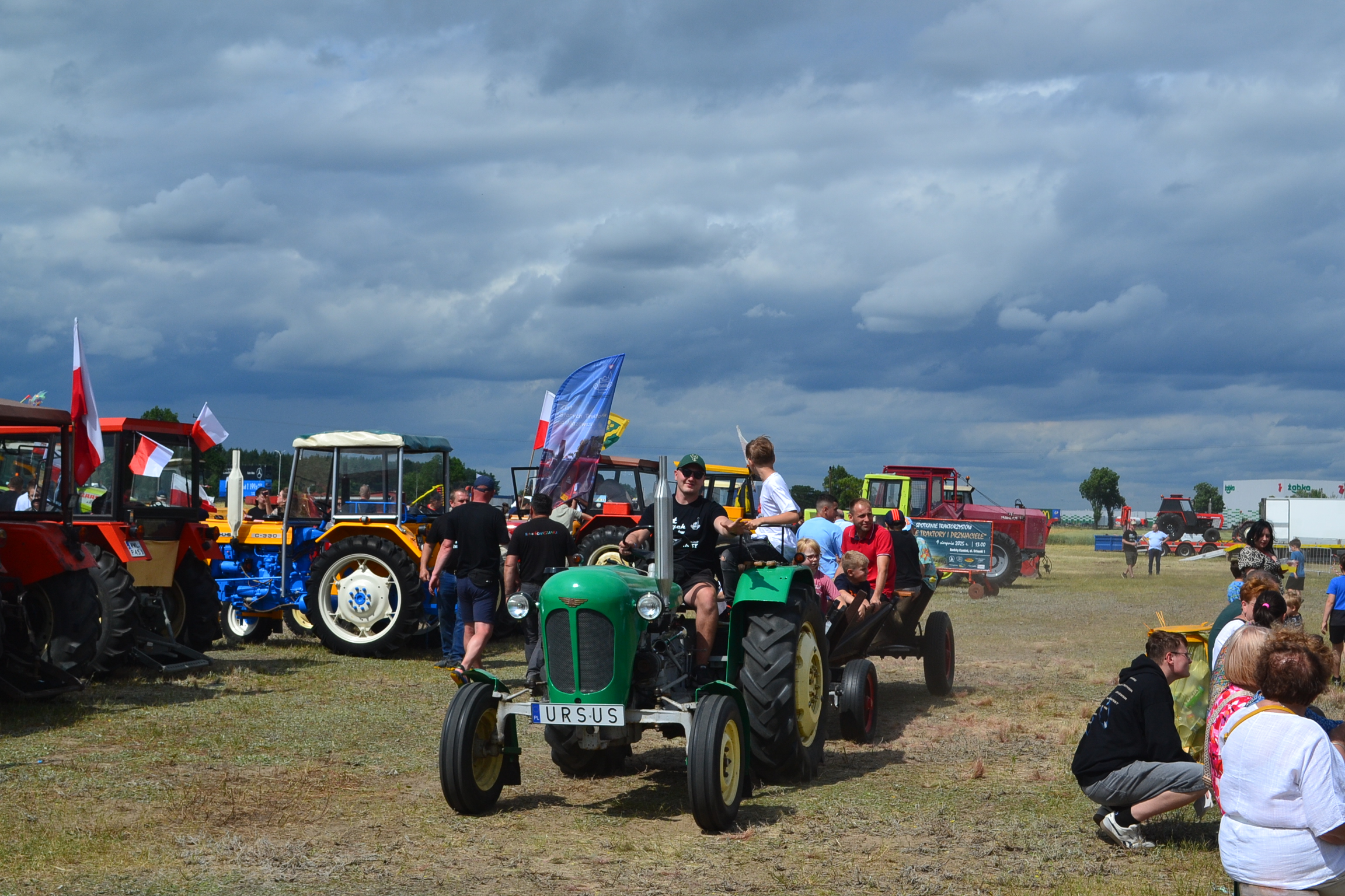 Relacja z IX. Zlotu Starych Traktor&oacute;w na Mazowszu